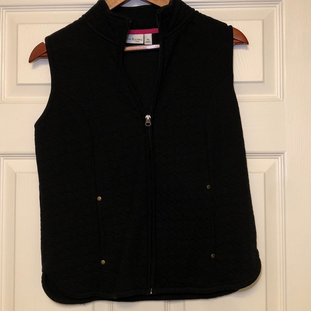 Kim Rogers Black Light weight vest with pockets